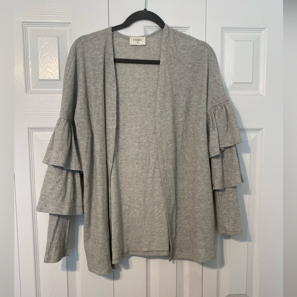 Everly womens open cardigan size M